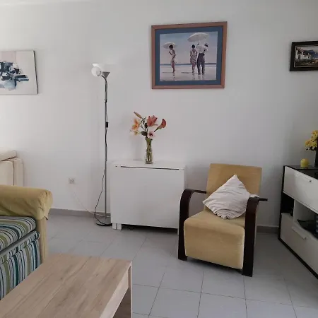 Fabulous 1-bed In Puerto Del Carmen Puerto del Carmen (Lanzarote)