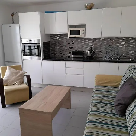 Fabulous 1-bed In Puerto Del Carmen Apartment Puerto del Carmen (Lanzarote)
