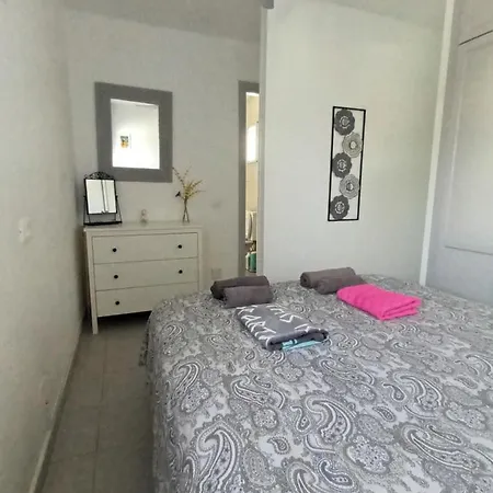 Apartment Fabulous 1-bed In Puerto Del Carmen Puerto del Carmen (Lanzarote)