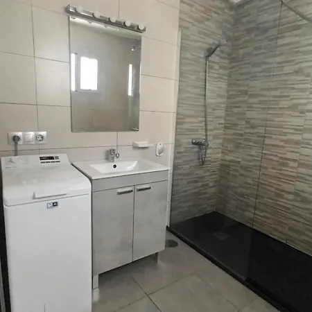 Fabulous 1-bed In Puerto Del Carmen